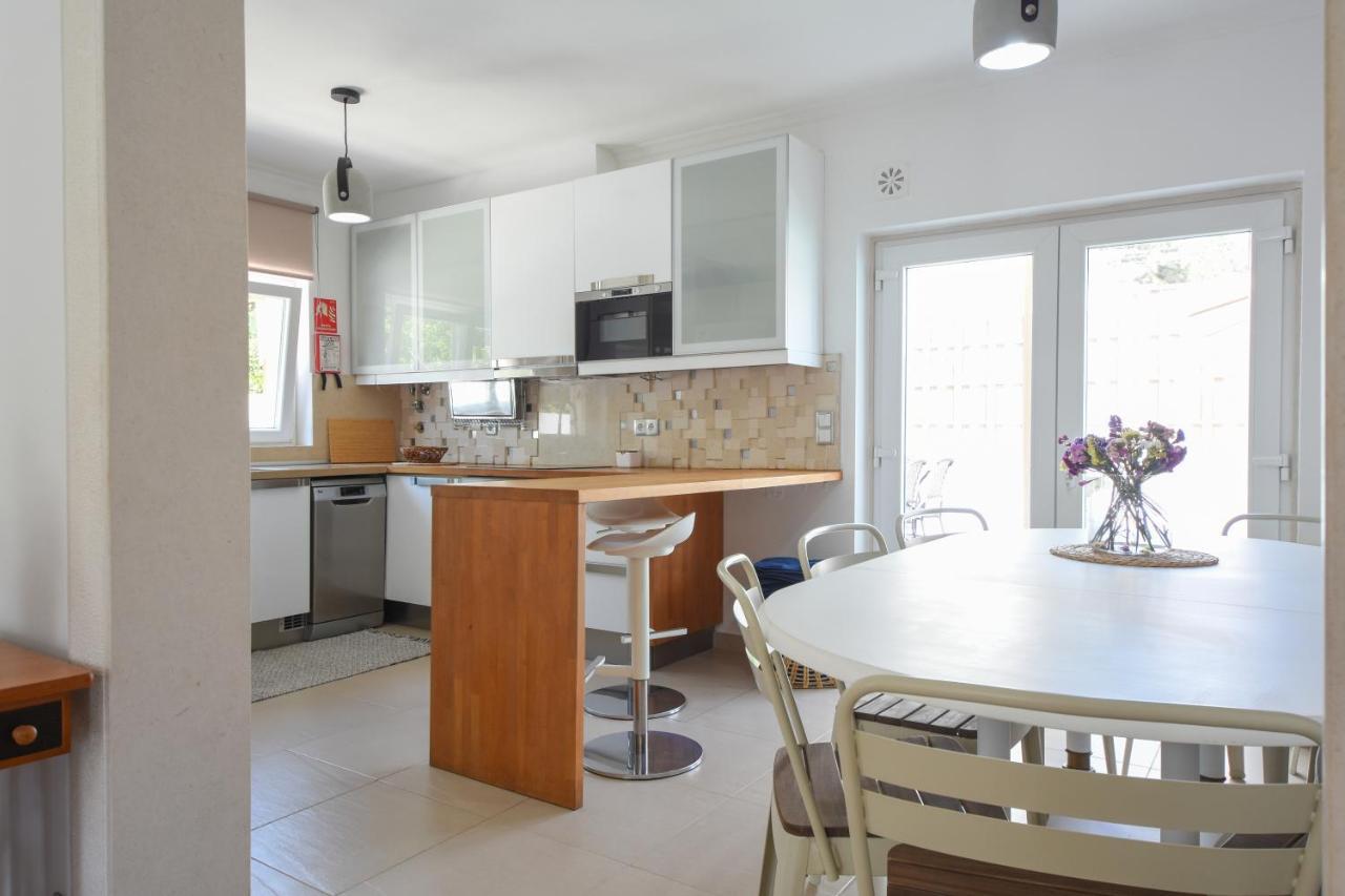 Aroeira Villa With Heated Pool By Golf Course, Beach And Lisbon Luaran gambar
