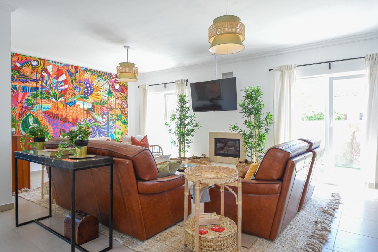 Aroeira Villa With Heated Pool By Golf Course, Beach And Lisbon Luaran gambar