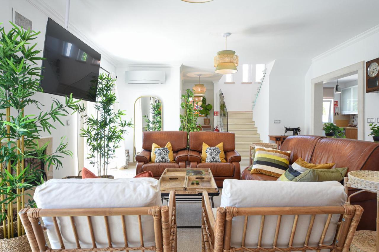 Aroeira Villa With Heated Pool By Golf Course, Beach And Lisbon Luaran gambar