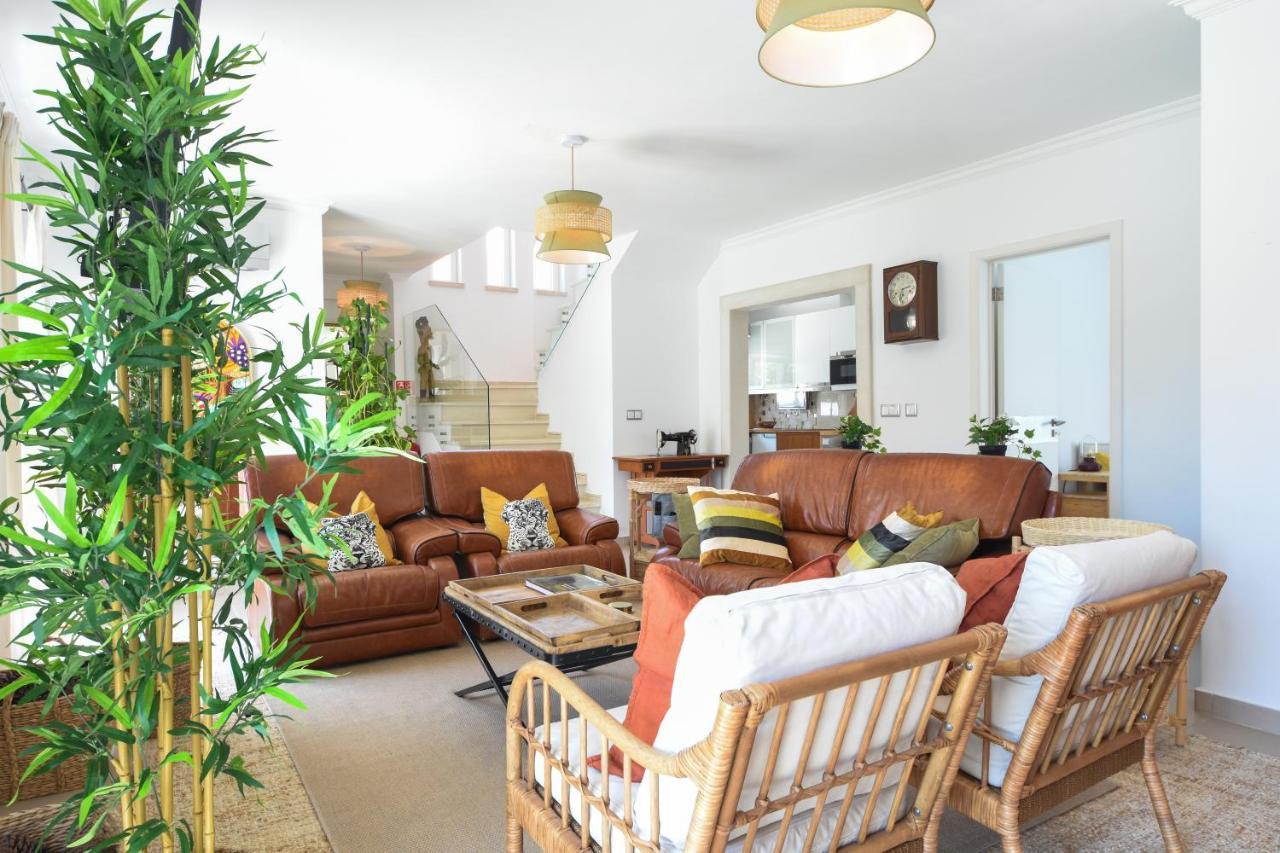 Aroeira Villa With Heated Pool By Golf Course, Beach And Lisbon Luaran gambar